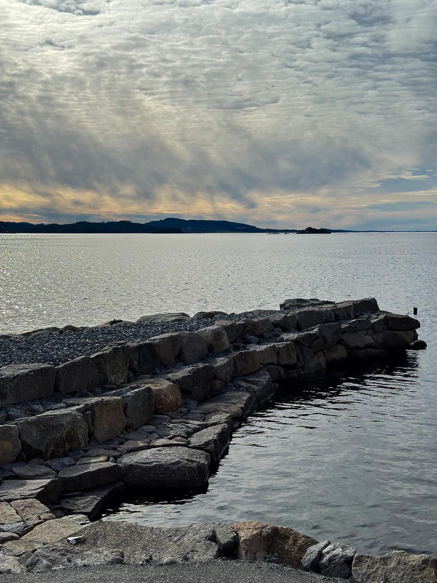 Preikestolen Panorama - Seaside Apartments เยอร์เปอลันด์ ภายนอก รูปภาพ