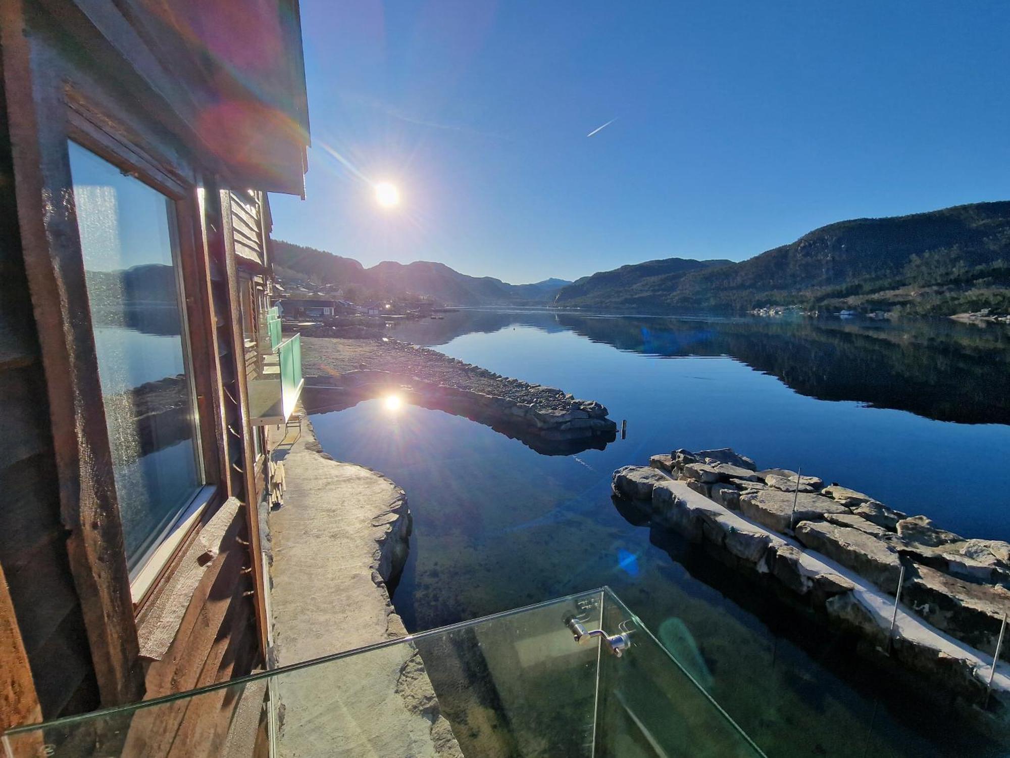 Preikestolen Panorama - Seaside Apartments เยอร์เปอลันด์ ห้อง รูปภาพ