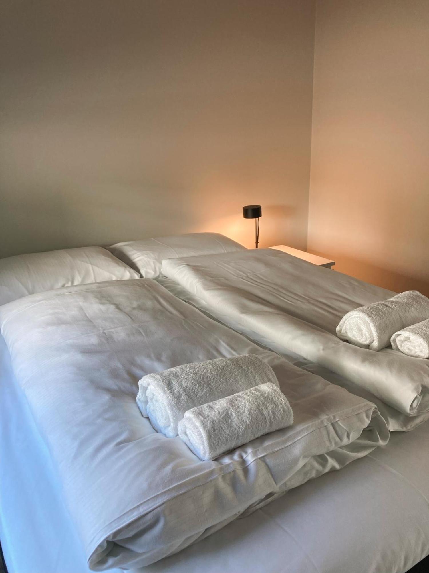 Preikestolen Panorama - Seaside Apartments เยอร์เปอลันด์ ภายนอก รูปภาพ