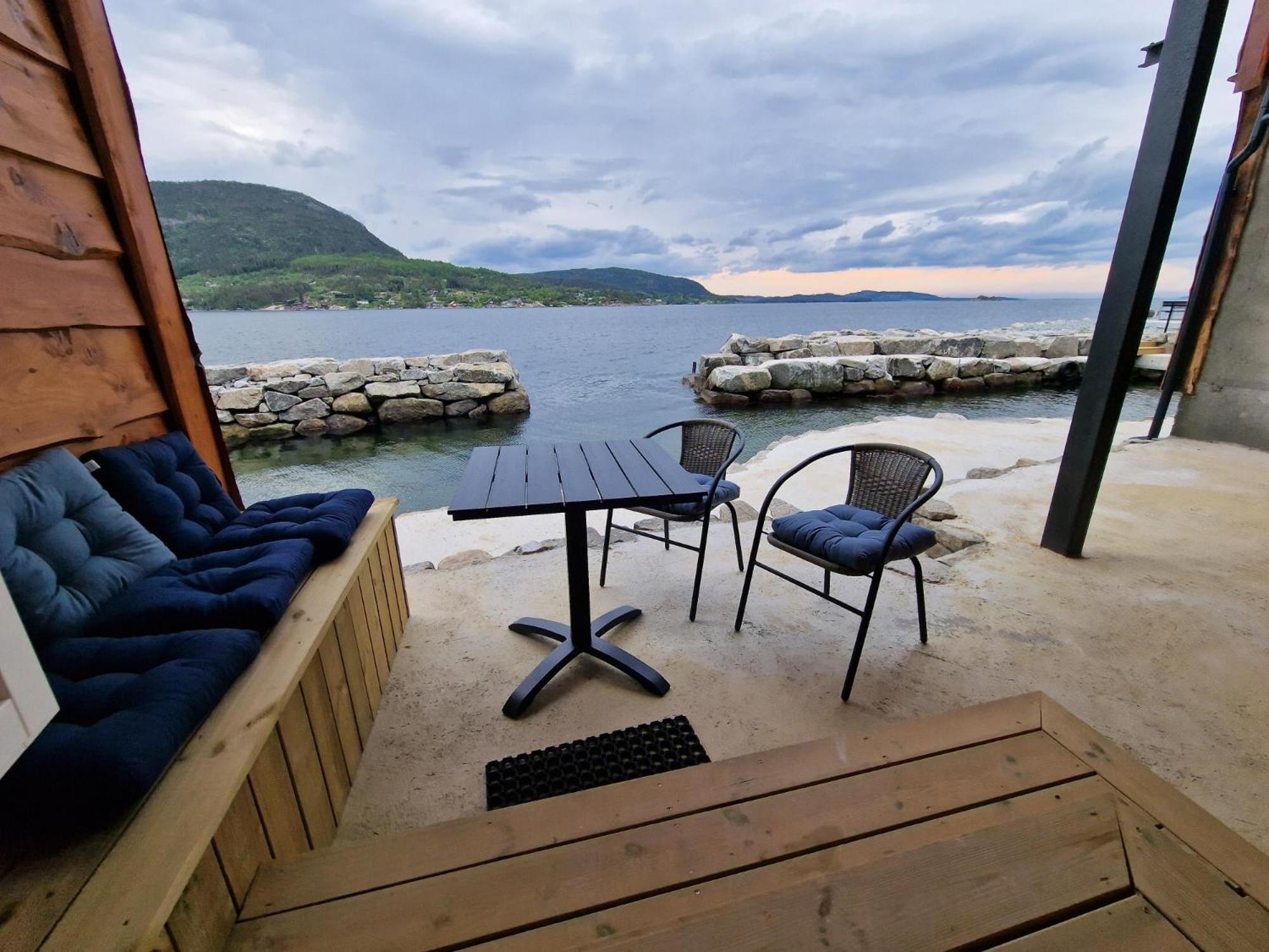 Preikestolen Panorama - Seaside Apartments เยอร์เปอลันด์ ภายนอก รูปภาพ